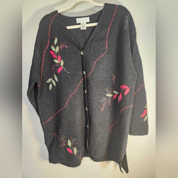 Susan Bristol Sweaters - Susan Bristol Black Cardigan with Handsitched Embroidery 100% Wool Sz 2W